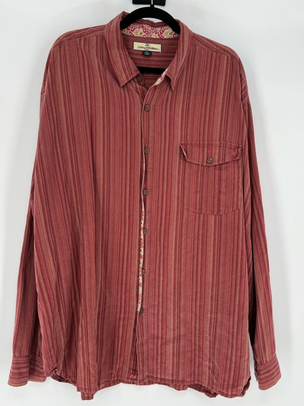 Tommy Bahama Silk Men's Long-Sleeve Red Striped Button-Up Shirt‎